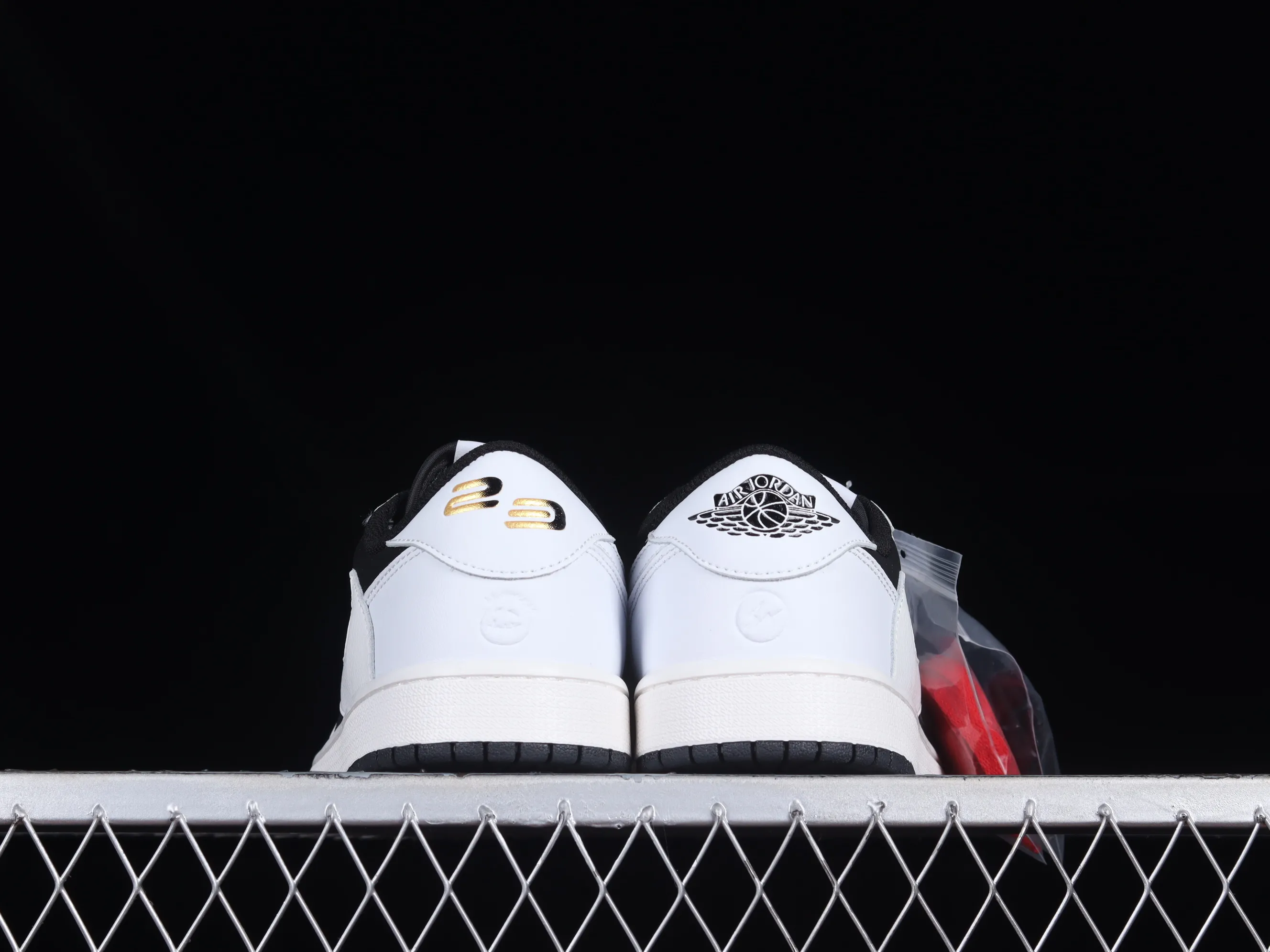 All categories Air Jordan Jordan series basketball shoes Air Jordan 1 Low Travis Scott x Air Jordan 1 Low OG AJ1 Joe 1 black and white panda reverse inverted hook joint casual sports basketball shoes DZ4317-100